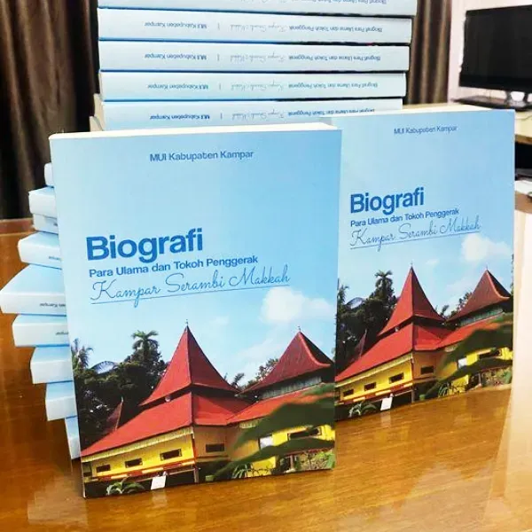 Kampar Biografi Kitabı: Dini Liderlerin Öyküleri