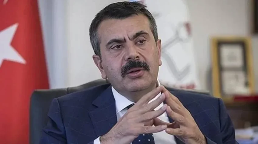 Milli Eğitim Bakanı Van’da Depremzedelere Destek Verdi