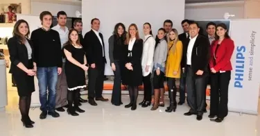 Genç Profesyoneller için Program: Staj ve İstihdam Fırsatları